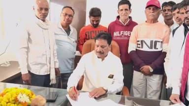 सागवाड़ा: सागवाड़ा के नगरपालिका अध्यक्ष नरेंद्र खोडनिया बने, पदभार ग्रहण करते हुए बोले- रुके हुए विकास को फिर से देंगे गति