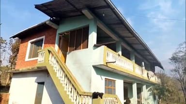 जोगिंदर नगर: सारली गांव में सो रहे परिवार को कमरों में कैद कर चोरों ने खंगाला घर, पीड़ित परिवार दहशत में