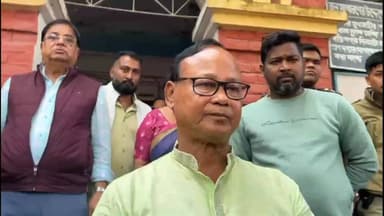 সীতাই: পার্লামেন্টে বসে ঘুমান MP জগদীশ কটাক্ষ নিশীথের, দিনহাটায় পাল্টা নিশীথ কে গর্ধভ বললেন সাংসদ জগদীশ চন্দ্র বর্মা বসুনিয়া