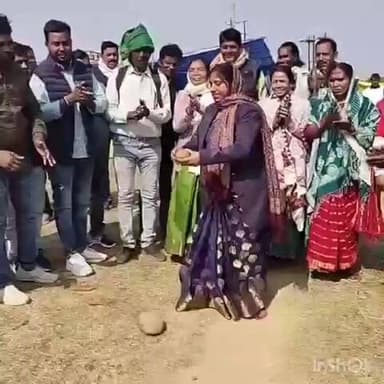 नाला: जिला परिषद सदस्य वंदना देवी ने कालाझरिया में एक दिवसीय मेले का विधिवत उद्घाटन किया