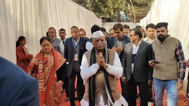 राज्यपाल पूर्व सीएम पहुंचे महिला महाविद्यालय विधायक ने किया स्वागत #live #viral #cm #pm #mahila #news