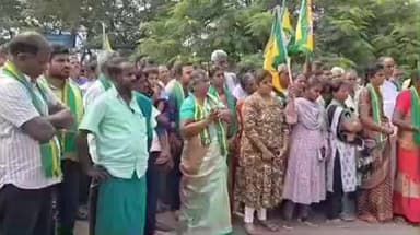 திருப்பூர் தெற்கு: மாவட்ட கலெக்டர் அலுவலகம் முன்பாக விவசாயிகள் முற்றுகையிட்டு போராட்டத்தில் ஈடுபட்டனர்