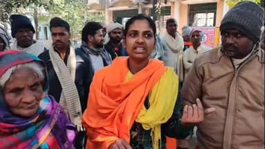 बैरिया: मानसिंह छपरा की मनी देवी के वरासत मामले को जिलाधिकारी ने लिया संज्ञान, SDM बैरिया को दिया तत्काल निस्तारण का निर्देश