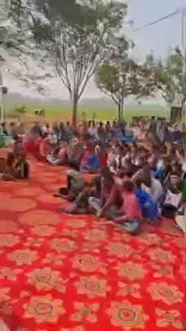 जसराना: करारा में हिंदू एकता को लेकर निकाली गई यात्रा, सैकड़ों की भीड़ हुई जुटी