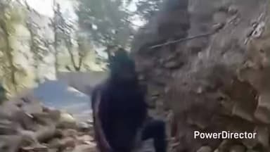 ओखलकांडा: खनस्यूं - टांडा मोटर मार्ग में दीवारों के कार्य में हो रहे भ्रष्टाचार को लेकर ग्रामीणों ने कार्य रुकवाया