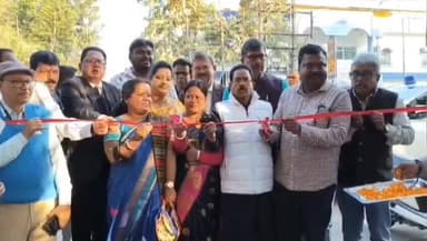 আলিপুরদুয়ার ১: আলিপুরদুয়ারে পিঠে পুলি উৎসব হয়েছে বেসরকারি সংগঠনের পক্ষ থেকে