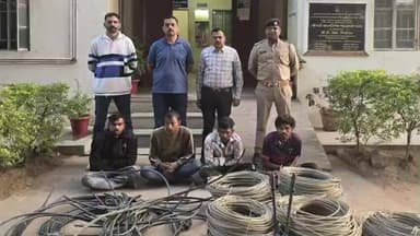 સંખેડા: એલ્યુમીનીયમના વીજ વાયર ચોરીના આરોપીને પકડી પાડી વીજ વાયર રીકવર સંખેડા પોલીસે કર્યા.