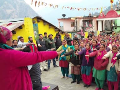 जोशीमठ: बड़ागांव में शराब पर प्रतिबंध, नशामुक्त गांव बनाने के लिए ग्रामीणों ने ली शपथ