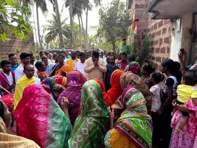 ପିପିଲି: ମକର ସଂକ୍ରାନ୍ତି ଅବସରରେ ଏକାଧିକ ଉନ୍ନୟନ ପ୍ରକଳ୍ପର ଶୁଭାରମ୍ଭ କଲେ ପିପିଲି ବିଧାୟକ ଆଶ୍ରିତ ପଟ୍ଟନାୟକ