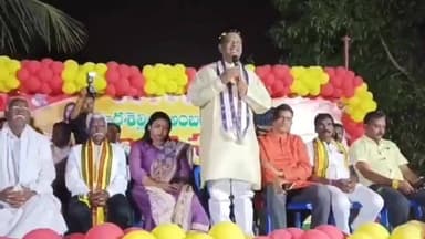 నరసన్నపేట: నరసన్నపేట మండలం పారసెల్లిలో నిర్వహించిన సంక్రాంతి సంబరాలు కార్యక్రమంలో పాల్గున్న నరసన్నపేట ఎమ్మెల్యే రమణ మూర్తి