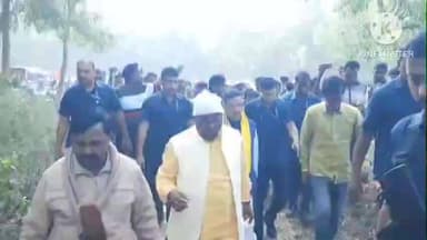 ঝাড়গ্রাম: মকর সংক্রান্তিকে ঘিরে উৎসবের আমেজ জঙ্গলমহলে, ঝাড়গ্রামে লোধা–শবরদের সঙ্গে মকর পরবে মাতলেন শুভেন্দু অধিকারী