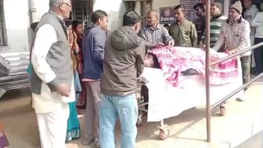 হবিবপুর: হবিবপুরে মর্মান্তিক পথ দুর্ঘটনা, ধান বোঝাই লরির ধাক্কায় মৃত্যু যুবকের, ময়নাতদন্তের জন্য মর্গে নিয়ে যান পুলিশ