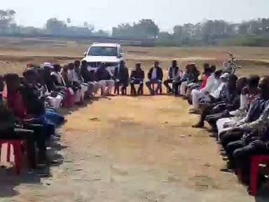 इचाक: इचाक प्रखंड में समृद्धि की कामना के साथ चूड़ा-दही सह नववर्ष मिलन समारोह का आयोजन