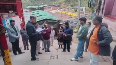 चम्पावत: पूर्णागिरि मेले की तैयारियों का जिलाधिकारी ने किया स्थलीय निरीक्षण