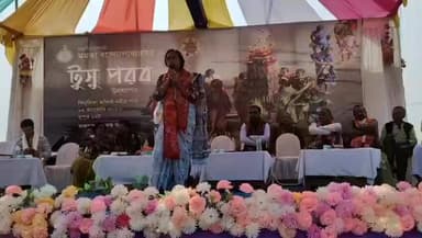 পুরুলিয়া কাসাই নদীতে টুসু পরব।