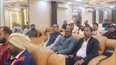 हथुआ: मीरगंज में तेली उत्थान समिति द्वारा खिचड़ी महोत्सव एवं नववर्ष मिलन समारोह का भव्य आयोजन