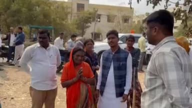 ಔರಾದ್: ಪಟ್ಟಣದಲ್ಲಿ ಬೆಂಕಿಯಿಂದ ಮನೆ ಕಳೆದುಕೊಂಡು ಸಂಕಷ್ಟಕ್ಕೆ ಸಿಲುಕಿದ ಬಡ ಮಹಿಳೆಗೆ ನೆರವು ಕಲ್ಪಿಸಿದ ಸುಭಾಷ್ ಚಂದ್ರಬೋಸ್ ಯುವಕ ಸಂಘ