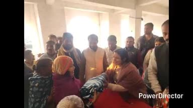 बारसोई: MLA संगीता देवी ने जरूरतमंदों के बीच कंबल का वितरण किया
