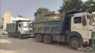 વડગામ: છાપી વિસ્તારમાંથી રોયલ્ટી વિના માટે ચોરી કરતા બે આઈવા ટ્રક છાપી પોલીસે ઝડપી લઇ કાર્યવાહી કરી