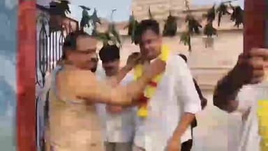 అలంపూర్: శ్రీ జోగులాంబ అమ్మవారిని దర్శించుకున్న ఎమ్మెల్సీ,ఎమ్మెల్యే విజేయుడు