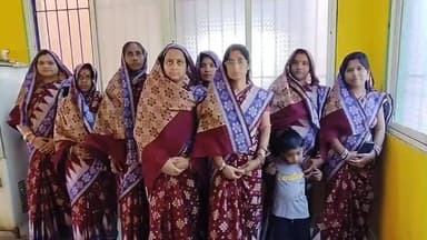 ଖଲ୍ଲିକୋଟ୍: ତାଳପଡ଼ା ପଞ୍ଚାୟତ କାର୍ଯ୍ୟାଳୟ ପରିସରରେ ଧାନ ମଣ୍ଡି ଉଦଘାଟନୀ ଉତ୍ସବ ଅନୁଷ୍ଠିତ, ଯୋଗଦେଲେ ବିଧାୟକ ପୂର୍ଣ୍ଣ ଚନ୍ଦ୍ର ସେଠୀ