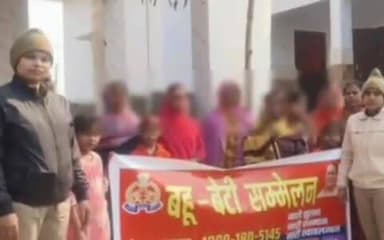 शोहरतगढ़: थाना चिल्हिया की मिशन शक्ति पुलिस टीम ने चिल्हिया में किया महिला जागरूकता कार्यक्रम