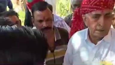 शिवगंज: शिवगंज शहर में प्रशासन और सत्ताधारी दल के बीच टकराव, मामला थाने तक पहुंचा, पूर्व पार्षद ने की शिकायत