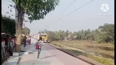 কুলপি: করঞ্জলিতে আপ এবং ডাউন ট্রেন না দাঁড়ানোর ফলে সমস্যায় নিত্যযাত্রীরা