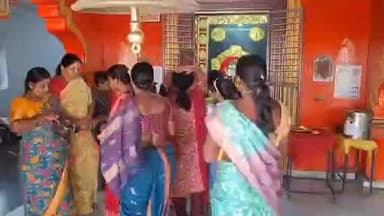 నిర్మల్: సంక్రాంతి పండుగను పురస్కరించుకుని జిల్లా కేంద్రంలోని పలు ఆలయంలో భక్తుల సందడి, వెల్లివిరిసిన ఆధ్యాత్మిక శోభ