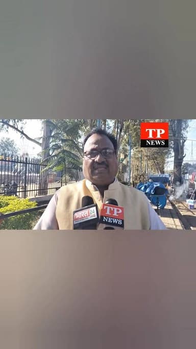 मानक दर से अधिक वसूली देर रात शराब बिक्री मामले में आम आदमी पार्टी नेता ने आबकारी विभाग का विरोध किया।।
#freelancejourna...