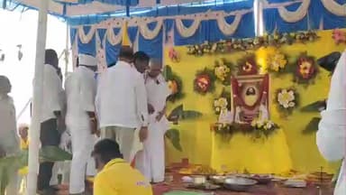 నిర్మల్: దిలావర్ పూర్ మండల కేంద్రంలో ఓమౌజయః ఊర్జీశా నిలయ నిర్మాణానికి భూమిపూజా చేసిన ఎమ్మెల్యే మహేశ్వర్ రెడ్డి