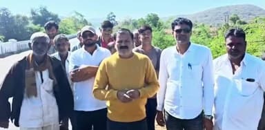 ભાણવડ: જામનગર પોરબંદરને જોડાતા મોડપર પાસેના જર્જરિત પુલ ડાયવર્ઝન વિના છેલ્લા 6 મહિનાથી બંધ હોવાથી સ્થાનિકોને તકલીફ...