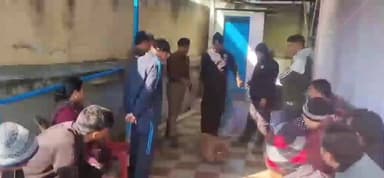 श्रीनगर: थलीसैंण में रम्मू लॉज के कर्मियों को मिला अग्नि सुरक्षा का व्यवहारिक प्रशिक्षण, आपात स्थिति से निपटने के गुर सिखाए गए