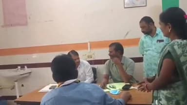 జుక్కల్: మద్నూర్ ఆసుపత్రిని తనిఖీ చేసిన సర్పంచ్ ఉష సంతోష్ మేస్త్రి, పారిశుద్ధ్యం పరంగా ప్రత్యేక శ్రద్ధ తీసుకోవాలి