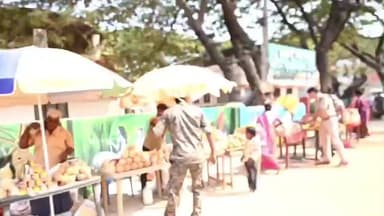 వాజేడు: మేడారంలో దుకాణాలను తొలగింపజేసిన ఎస్పీ సుధీర్ రామ్నాద్ కేకన్