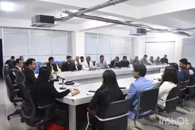 আজাৰা: প্ৰধানমন্ত্ৰীৰ অগমণ সন্দৰ্ভত প্ৰস্তুতিমুলক সভা কামৰূপ মহানগৰ জিলা আয়ুক্ত কাৰ্যালয়ত