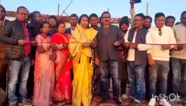 मांडू: रामगढ़ विधायक ममता देवी रामगढ़ प्रखंड के कुंदरुखुर्द लोदरोबेड़ा में आयोजित टुसू मेला में पहुँची