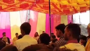 बिसवां: सेल्हवा गांव में आयोजित जन संवाद कार्यक्रम में सांसद राकेश राठौर ने 'संविधान बचाओ संवाद' में पहुंचने की अपील की