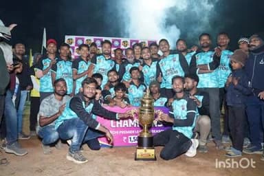 कोरची: कोरचीत येथे रात्रकालीन केपीएल सिझन ३ खेळाचा थरार नागरिकांनी अनुभवला,विजेता उपविजेत्याना बक्षिस वितरण