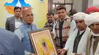 टोडारायसिंह कार्यालय में आयोजित जनसुनवाई में कैबिनेट मंत्री कन्हैया लाल चौधरी ने आमजन की समस्याएं सुनीं