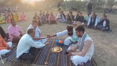 बड़वाह: बड़वाह: श्रीराम बस्ती व माधव बस्ती में हिंदू सम्मेलन को लेकर भूमि व ध्वज पूजन