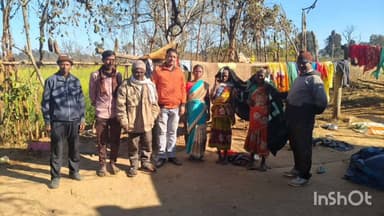 महुआडांड़: नेतरहाट में गरीब आदमी ने जनजातियों के बीच कंबल का वितरण किया, गुरुवार दोपहर 1:00 बजे