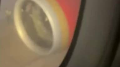 नजफगढ़: दिल्ली एयरपोर्ट पर टला बड़ा हादसा, कंटेनर से टकराया एअर इंडिया का विमान