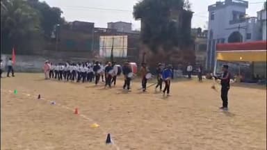 রানাঘাট ১: মহা সাড়ম্বরে রানাঘাট হ্যাপি ক্লাব ময়দানে শীতকালীন বার্ষিক ক্রীড়া প্রতিযোগিতার আয়োজন করলো ভারতী উচ্চ বিদ্যালয়