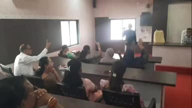 यावल: यावल नगर परिषद च्या उपनगराध्यक्ष पदी काँग्रेसच्या सहिदाबी यांचा बारा मतं मिळवत झाला विजय.