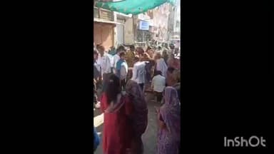 मनावर: मनावर से बावनगजा की ओर मुनि प्रभात सागरजी का विहार