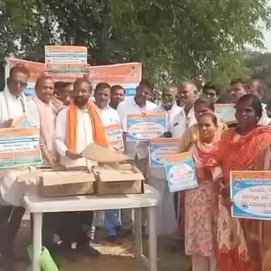 ಚಿತ್ತಾಪುರ: ಸಂಕ್ರಾಂತಿ ನಿಮ್ಮಿತ್ತ ಕುಂದನೂರು ಗ್ರಾಮದ ಸಂಗಮದಲ್ಲಿ ಪುಣ್ಯಸ್ನಾನಕ್ಕೆ ಉಚಿತ ಕಡಲೆ ಹಿಟ್ಟು ವಿತರಣೆ