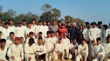 गिद्धौर: बाबा घाट मैदान में अंडर-16 क्रिकेट ट्रायल मैच का आयोजन हुआ