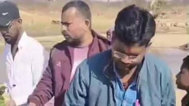 सतबरवा: मकर संक्रांति पर रांकी कला में औरंगा नदी तट पर वनभोज का आयोजन, निर्धनों को कराया गया भोजन