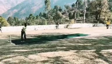 कुमारसैन: कीर्ति में क्रिकेट टूर्नामेंट का शुभारंभ, मुख्य अतिथि ग्राम पंचायत प्रधान दिनेश ठाकुर रहे